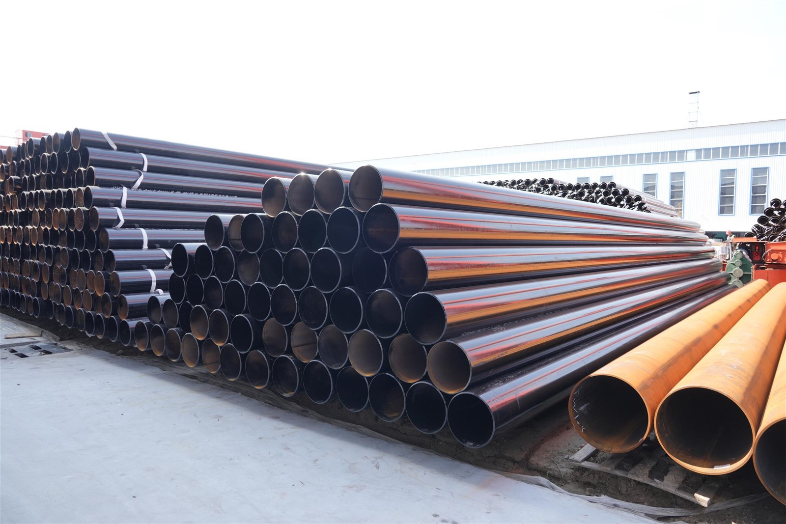 steel pipes