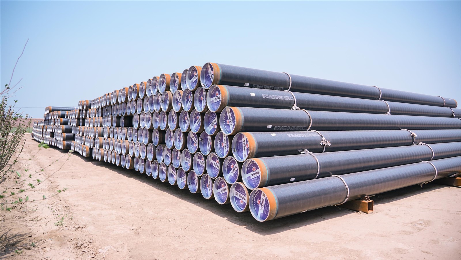 Anti-corrosion steel pipes 